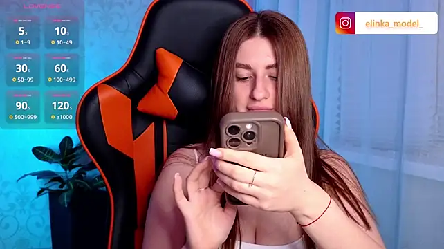 Chat +18 de Elishka_ ao vivo