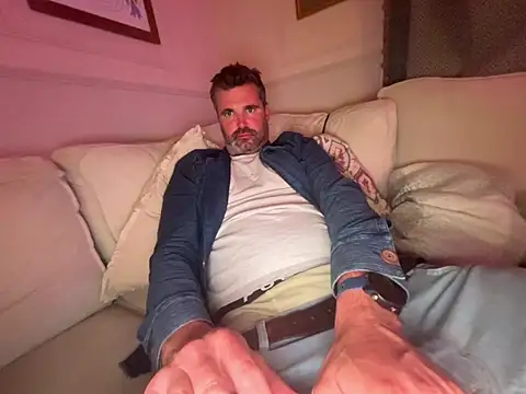 Czat XXX na żywo – CyprioteWhitefly