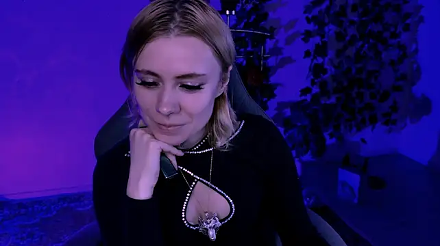Czat XXX na żywo – Kumiho_7777