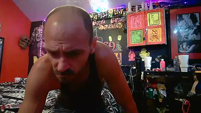 Chat +18 de DaddyAndSplashQueen ao vivo