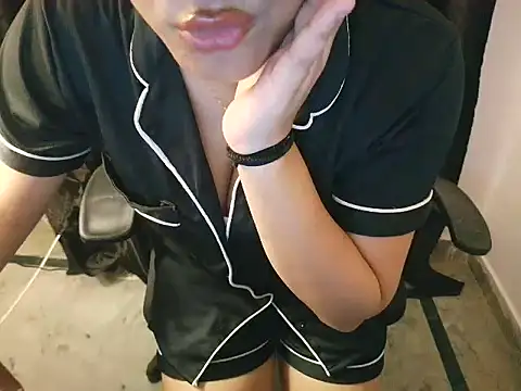 your_lena's Live XXX Chat