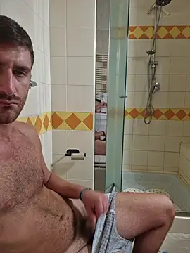 simo1097 Chat XXX in diretta