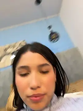 Czat XXX na żywo – angel_cute19