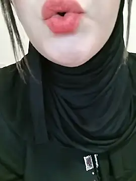 Rawya-34 Live XXX-chat