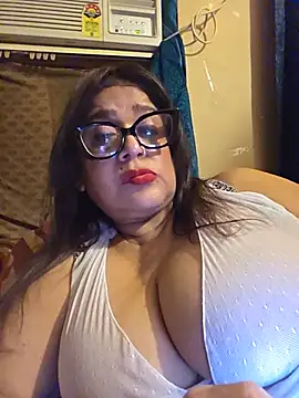 Chatroom XXX en direct de Hot_Queen77
