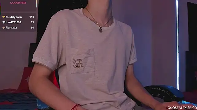 Alexxus_SmithのライブXXXチャット