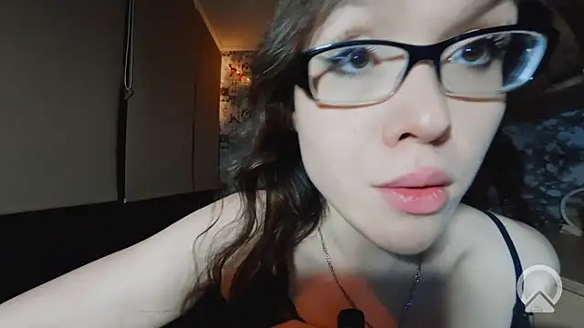 RachelSav's Webcam Show