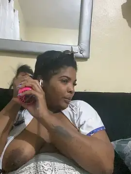 Chat +18 de jaqueisi ao vivo