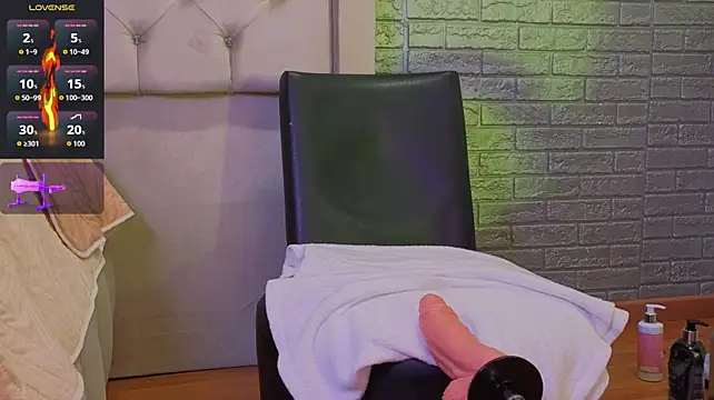 EdwardRoss_ Live XXX-chat