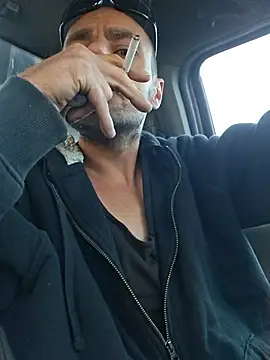 DaddyAndSplashQueen élő XXX-chatje