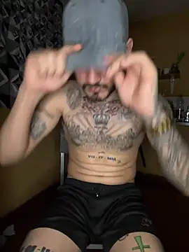 tattooedsmoker777 웹 캠 쇼