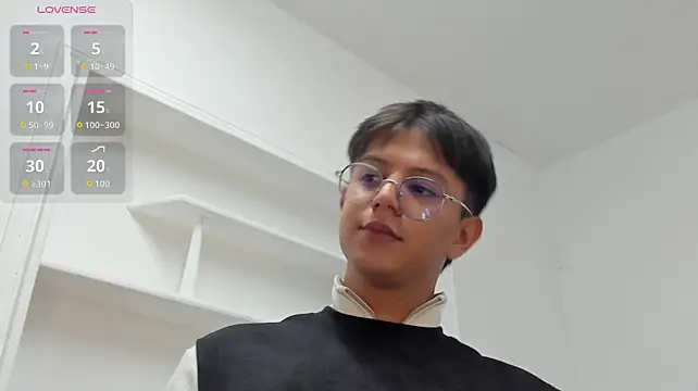 VickBennet Live XXX-Chat