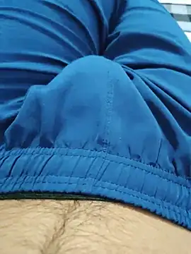 Rocky-badboy_cum4me 在線直播表演
