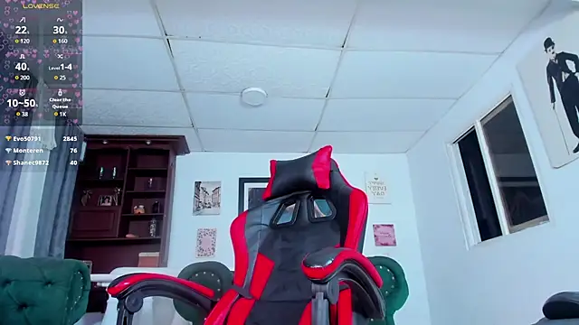 body_fox19 élő XXX-chatje