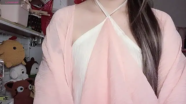 Tieu-May Chat XXX in diretta
