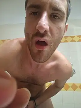 simo1097 Chat XXX in diretta