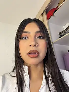 צ'אט XXX בשידור חי של Chel__