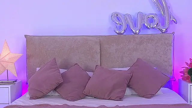 Jules_night's Live XXX Chat