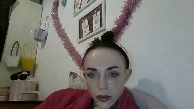 Trinsy_Love's Live XXX Chat