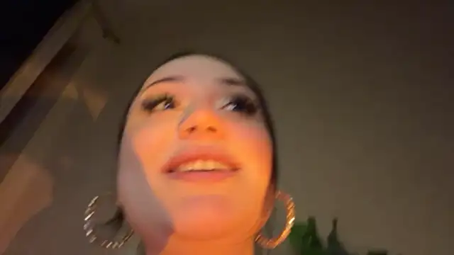 MCThroatGoat 라이브 XXX 채팅