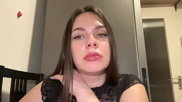 Zoravia 라이브 XXX 채팅