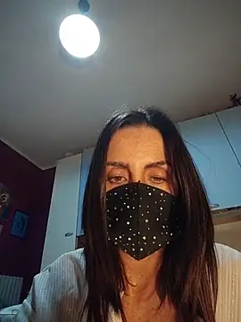 Akemi_rossi Adlı Modelin Canlı XXX Sohbeti