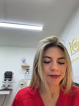 Show modela alicee16 na web-kameri