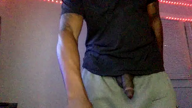 BigDaddyDy Live XXX Chat