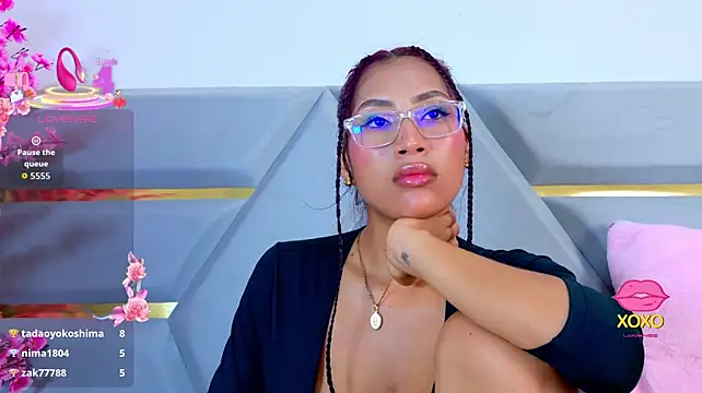 YesyHills – Live XXX-chat