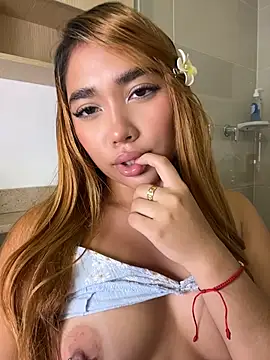 צ'אט XXX בשידור חי של Miasinsx1