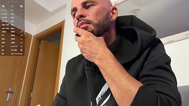 tim_beard Adlı Modelin Canlı XXX Sohbeti