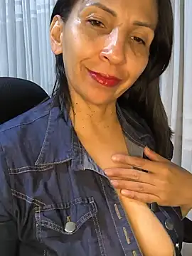 Chat XXX en directo de Mrsvictoriaaa