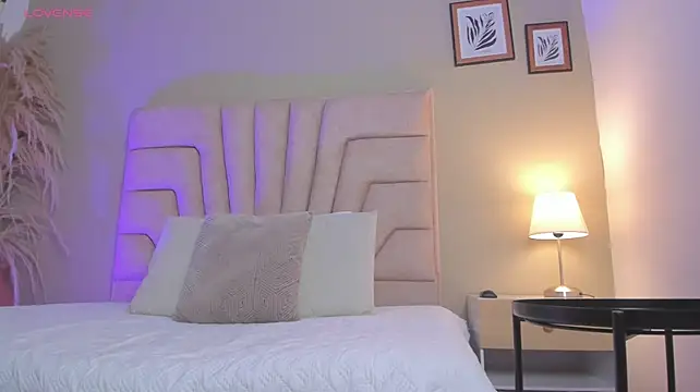 XXX chat uživo modela nova_silk