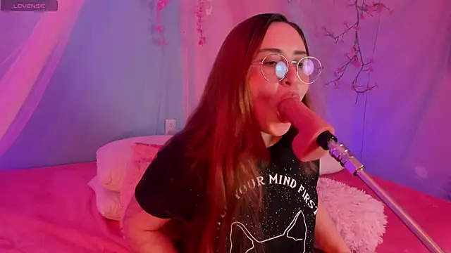 daddysgi1rl Live XXX Chat