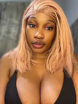 MissPradaa Chat XXX in diretta