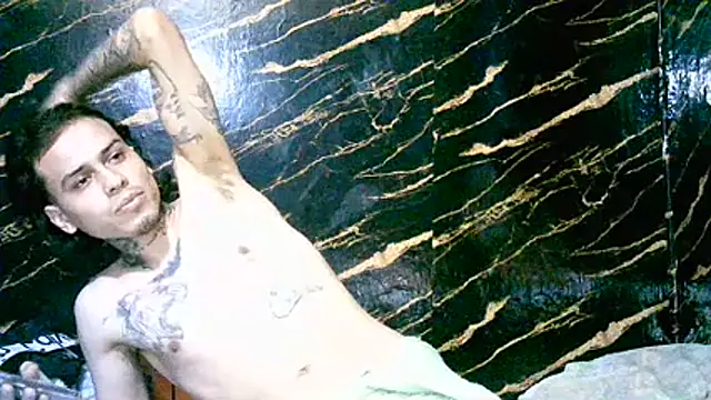 Show de Luciferxz21 na webcam