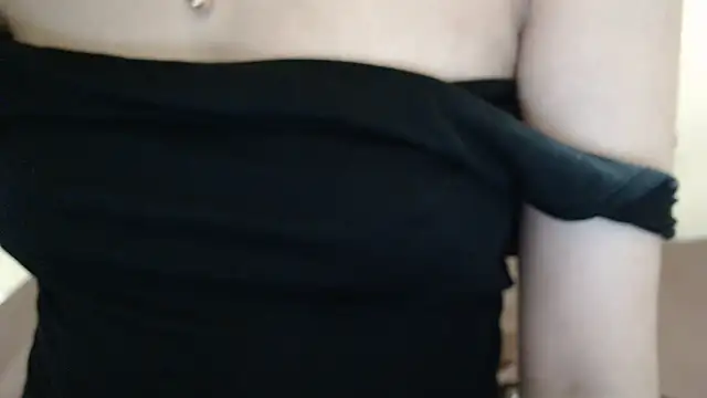 x_brittany_x's Live XXX Chat