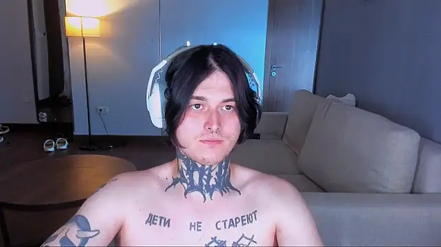 _torfin_ élő XXX-chatje