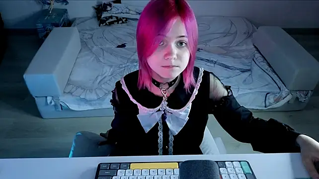 Hikkacat Chat XXX live