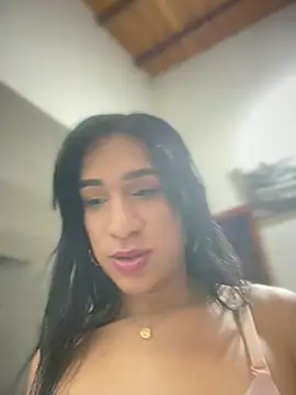 צ'אט XXX בשידו ר חי של Ashly_Miller