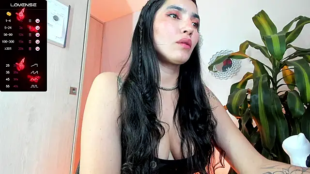 mia_lott – Naživo XXX chat