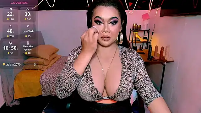 asiankatyhuge Chat XXX in diretta