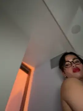 andra_rose's Webcam Show