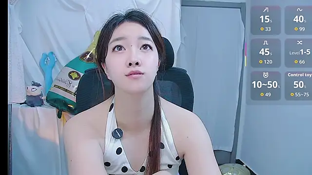 XueLi1902 Live XXX Chat
