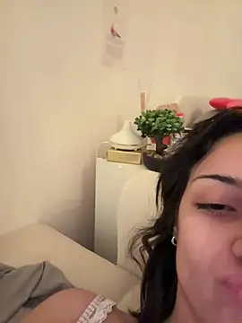 Show de Prettylilgirll na webcam