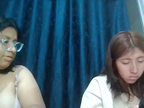 sarah12333 라이브 XXX 채팅