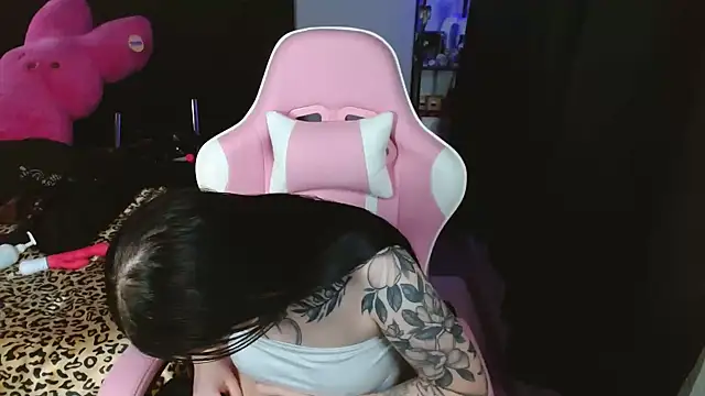 ChampagneMoonXX Chat XXX in diretta