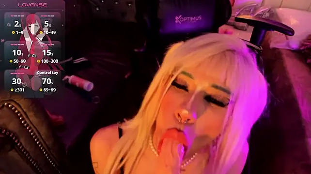 Foxxy_Doll: απευθείας συνομιλία ΧΧΧ