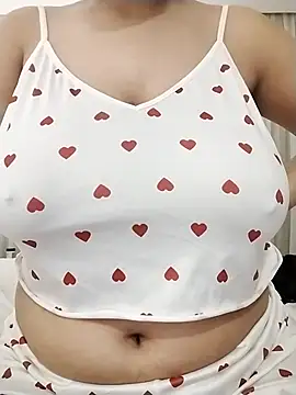 MORYBANIKAn Live XXX chat