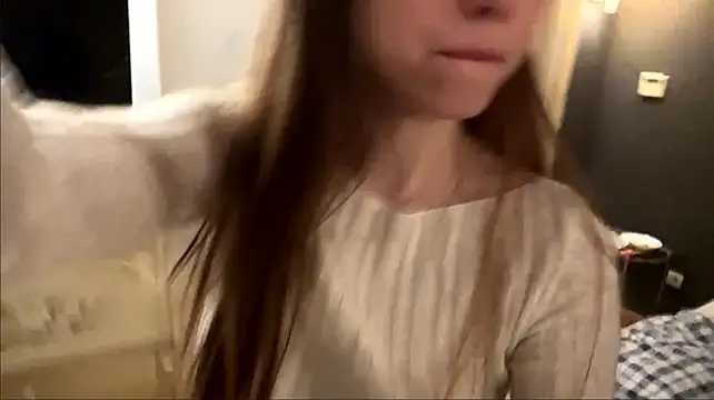 mollyrealay – Naživo XXX chat